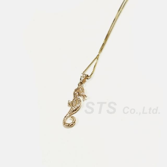 Supreme - Seahorse Gold Pendant