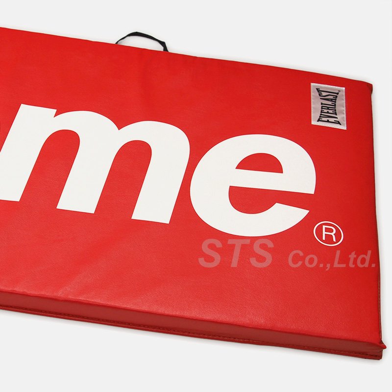 Supreme/Everlast Folding Exercise Mat - UG.SHAFT