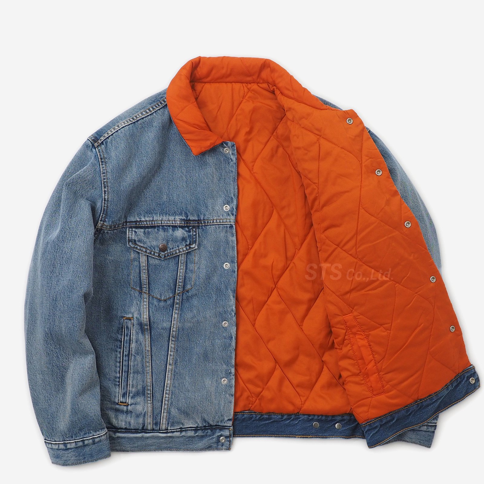 Supreme Levi’s Quilted Reversible Jacket直ぐに発送します^_^