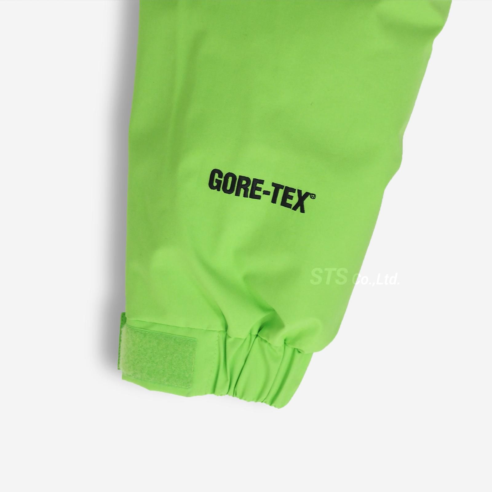 Supreme - GORE-TEX 700-Fill Down Parka - UG.SHAFT
