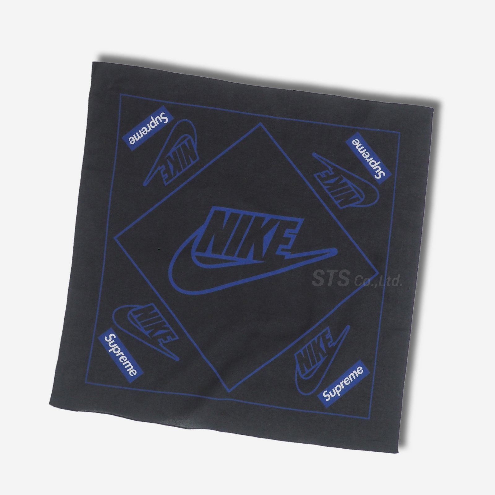 Supreme cheap nike bandana