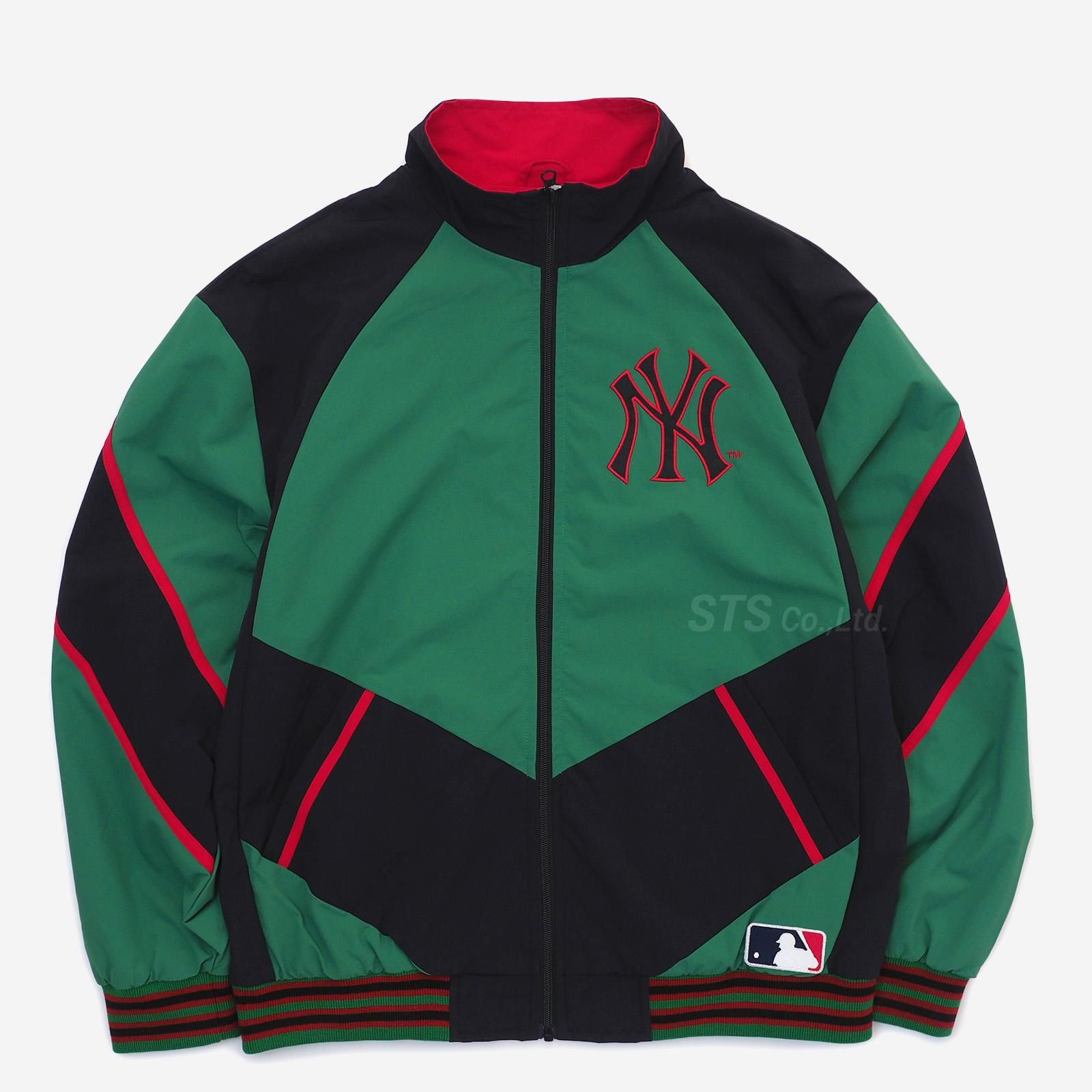 Supreme New York Yankees Track Jacket希望額入れた者です