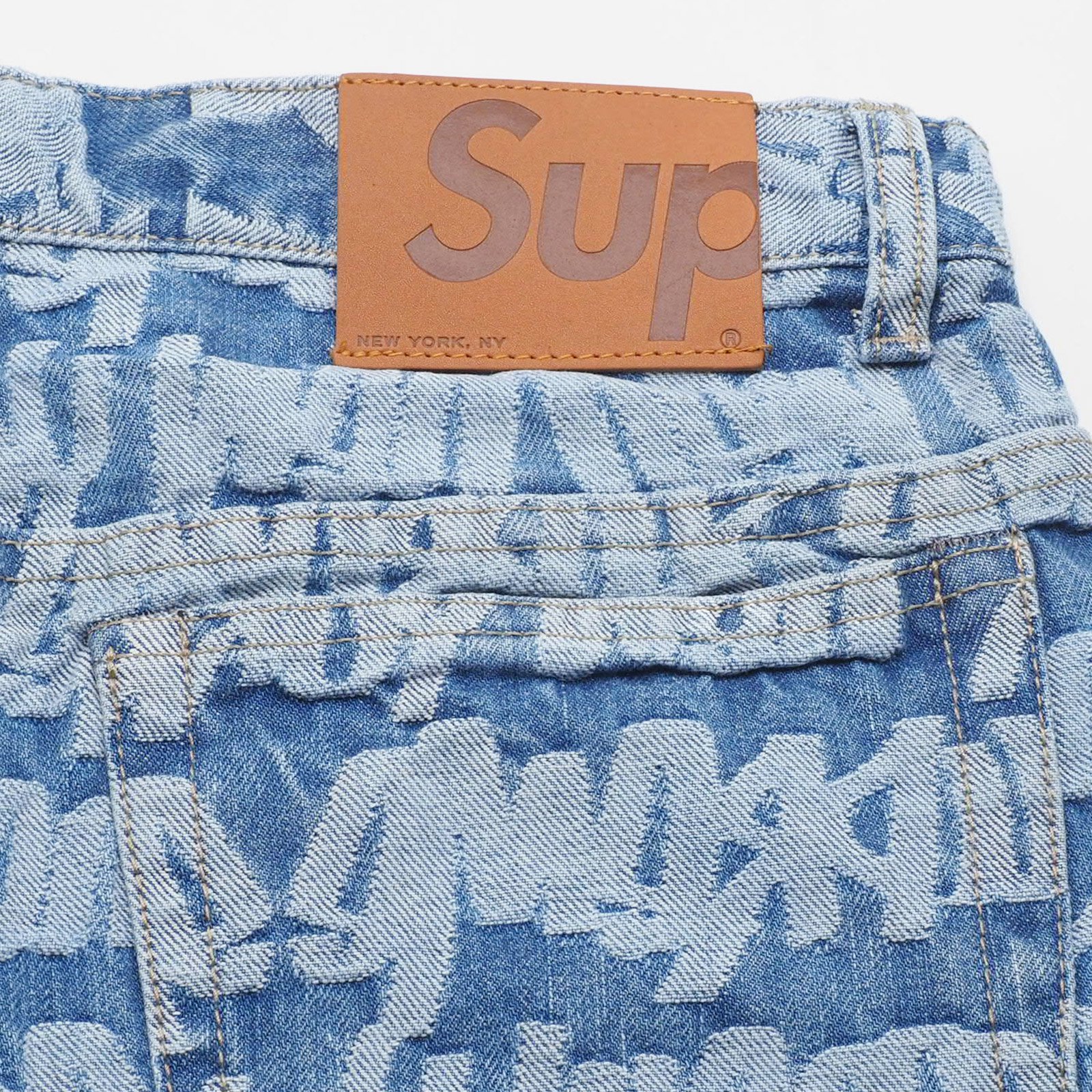 W36)Supreme Fat Tip Jacquard Regularジーンズ | hartwellspremium.com