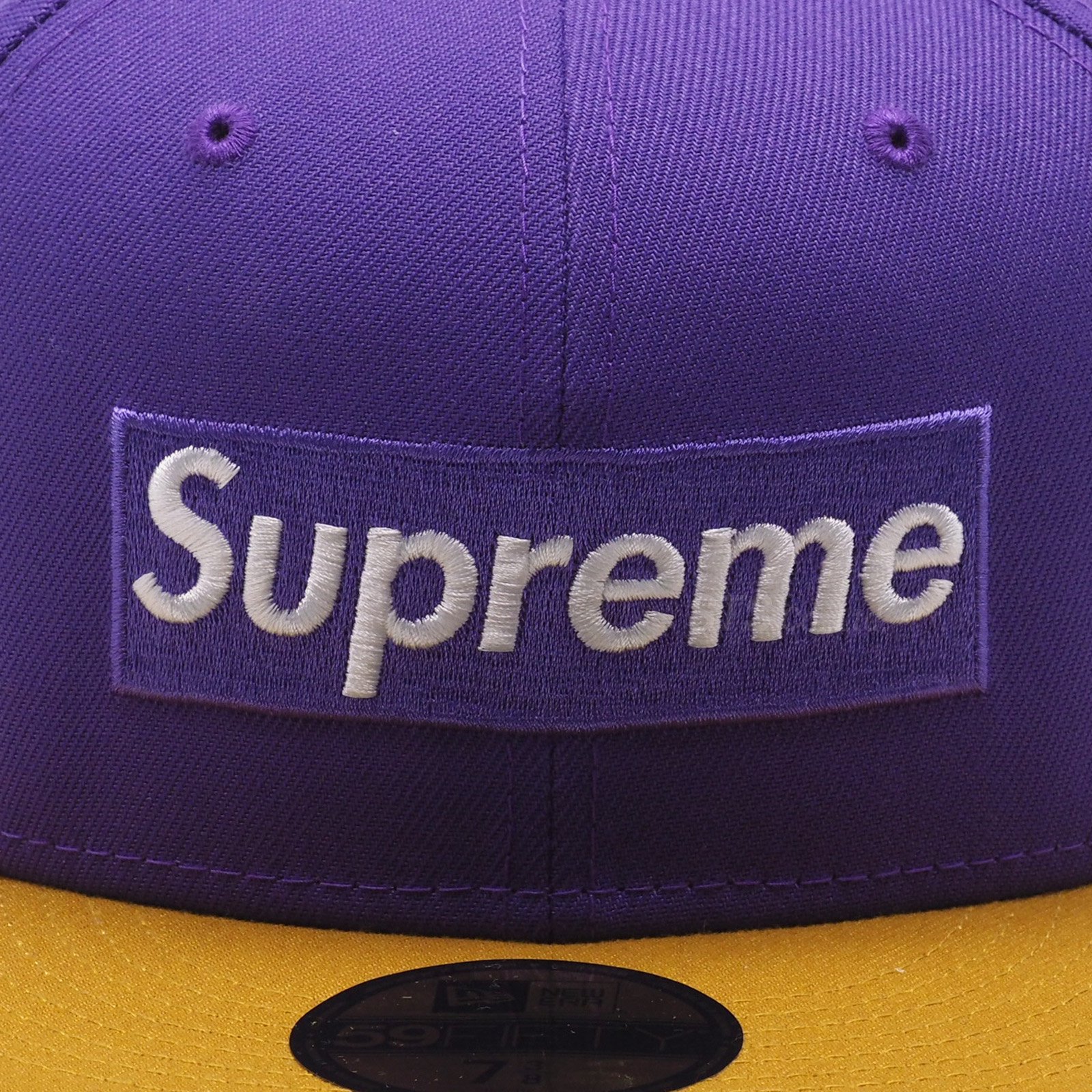 Supreme - 2-Tone Box Logo New Era - UG.SHAFT