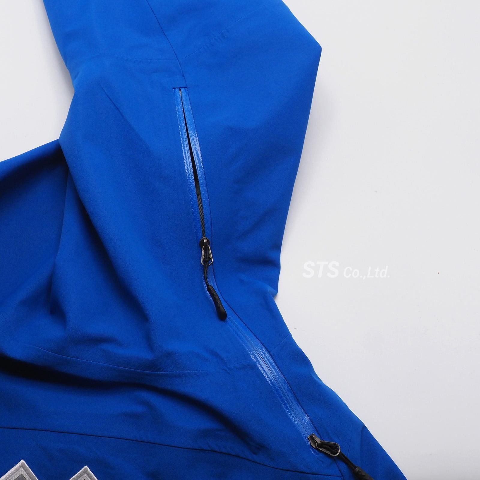 Supreme/The North Face Summit Series Rescue Mountain Pro Supreme/The North Face Summit Series Rescue Mountain Pro