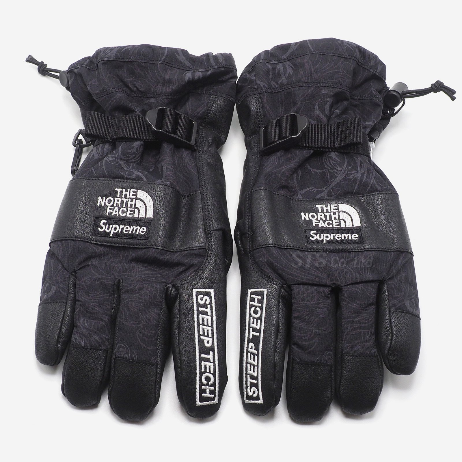 nortfaceSupreme The North Face Steep Tech Gloves