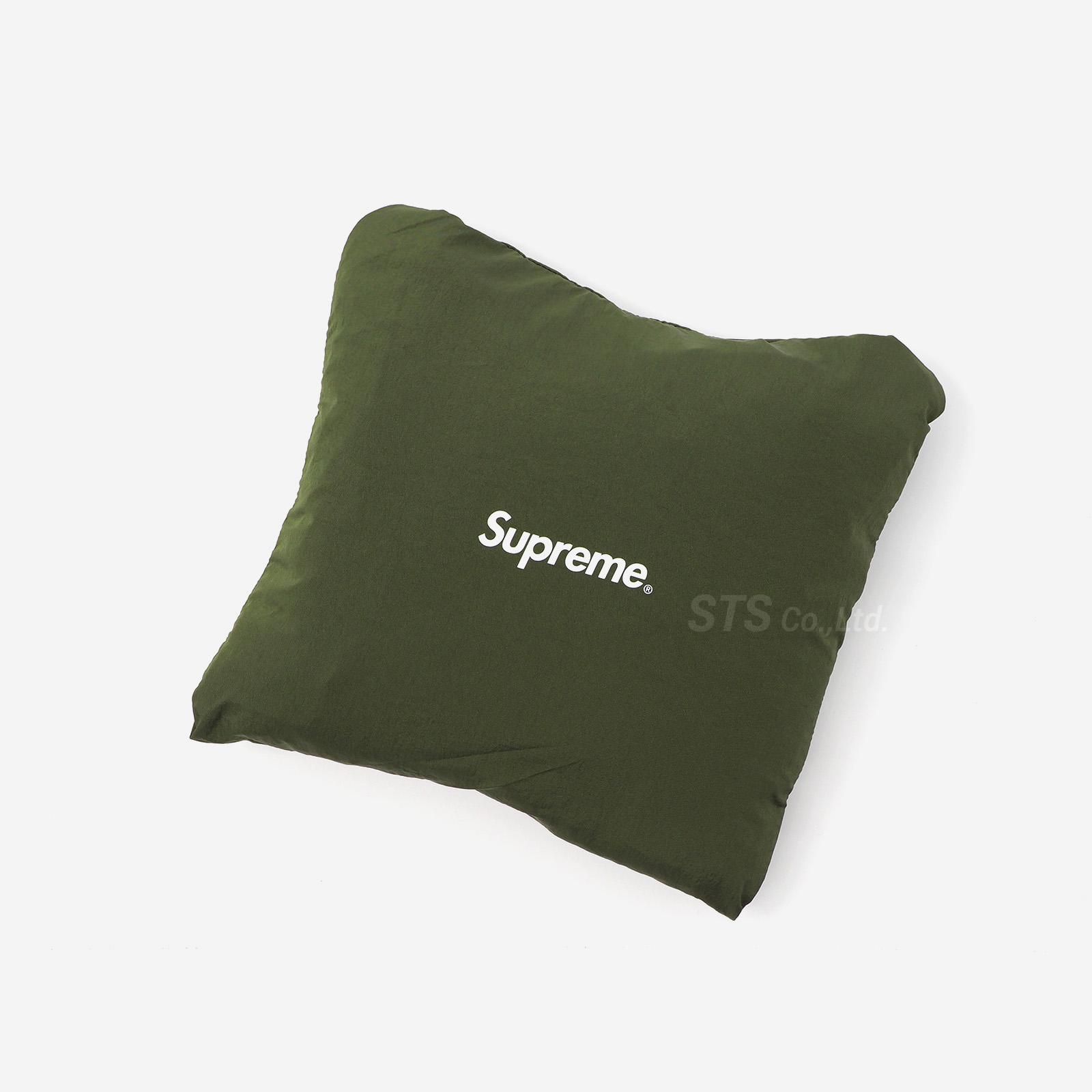 マラソン限定！ポイント5倍 supreme Motion Logo Lightweight Parka