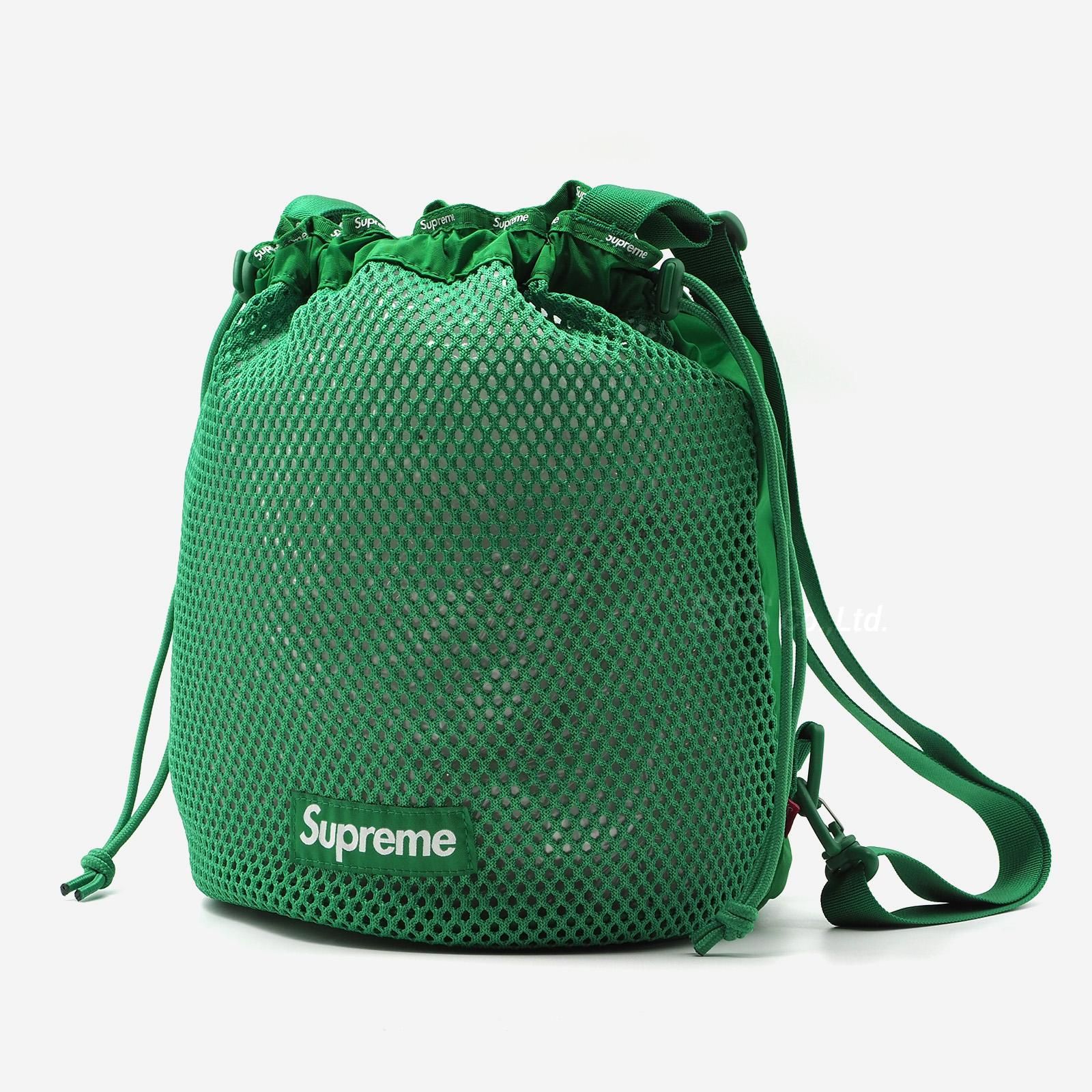 Supreme Mesh Small Backpack ステッカー付き