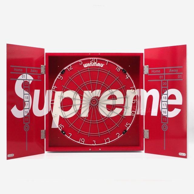 Supreme/Winmau Dartboard Set