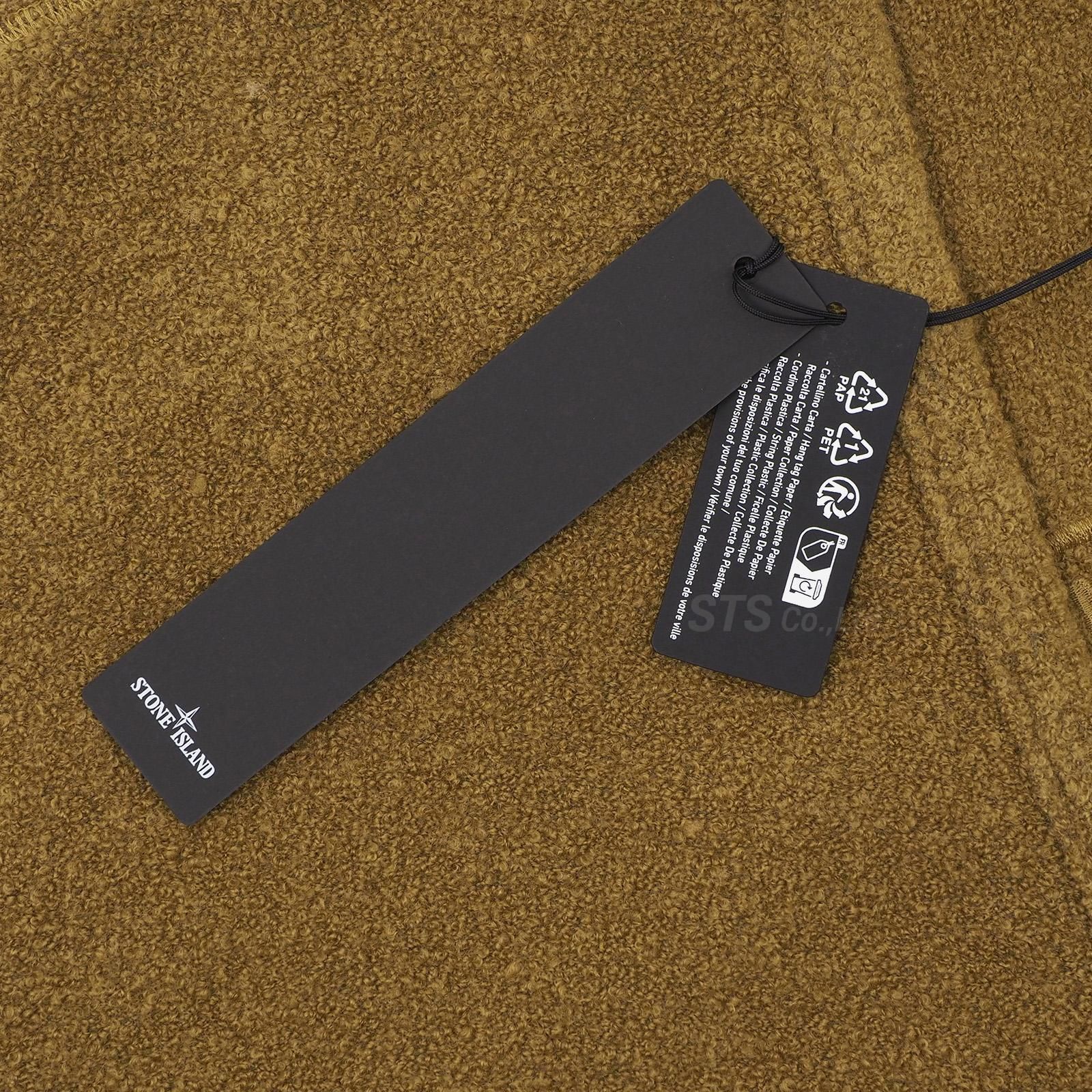 Supreme/Stone Island Boucle Cardigan | シーズン: 2023 Fall Supreme/Stone Island Boucle Cardigan | シーズン: 2023 Fall