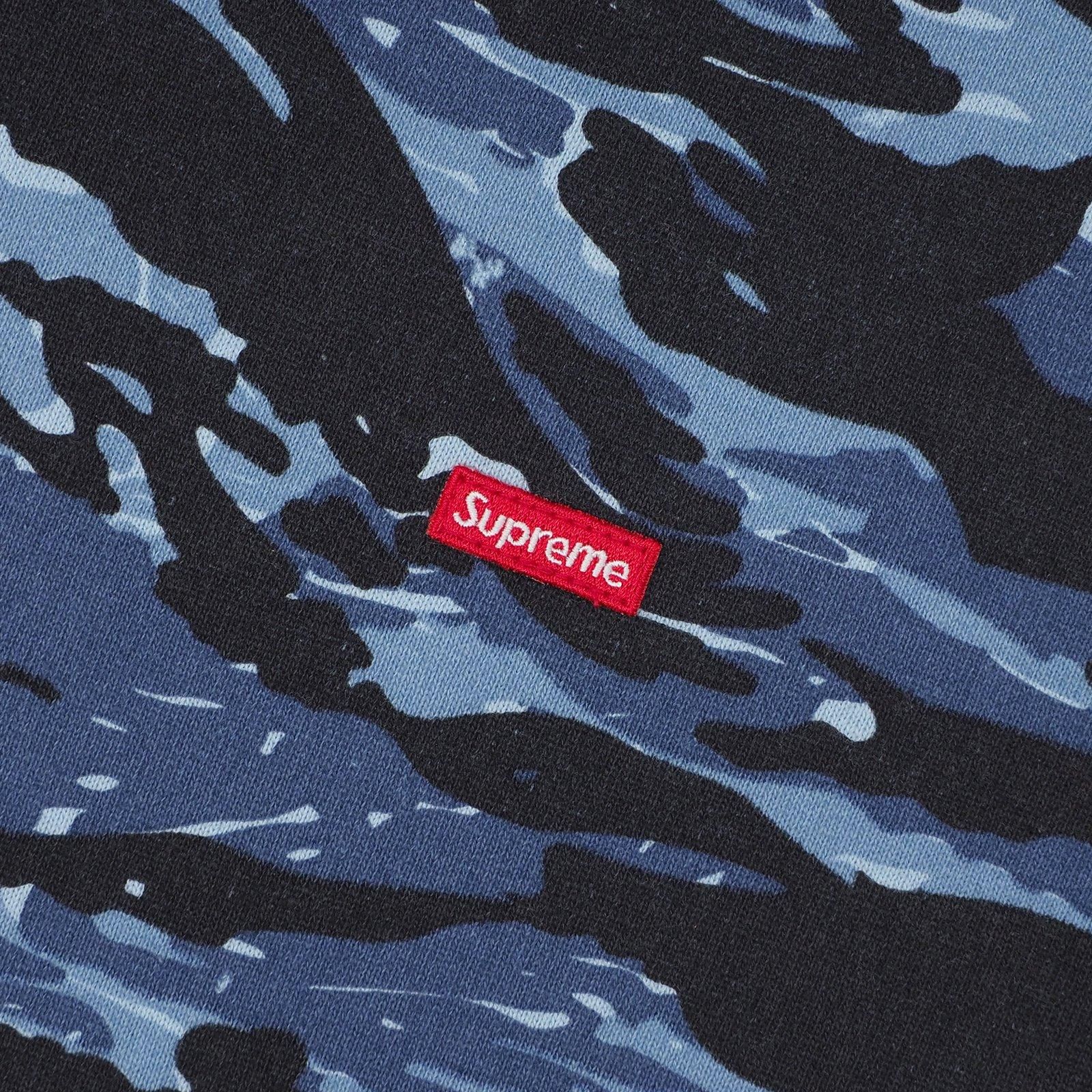 Supreme | Small Box Hoodie - UG.SHAFT