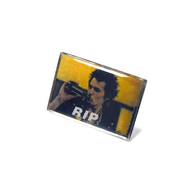 Supreme - RIP Pin