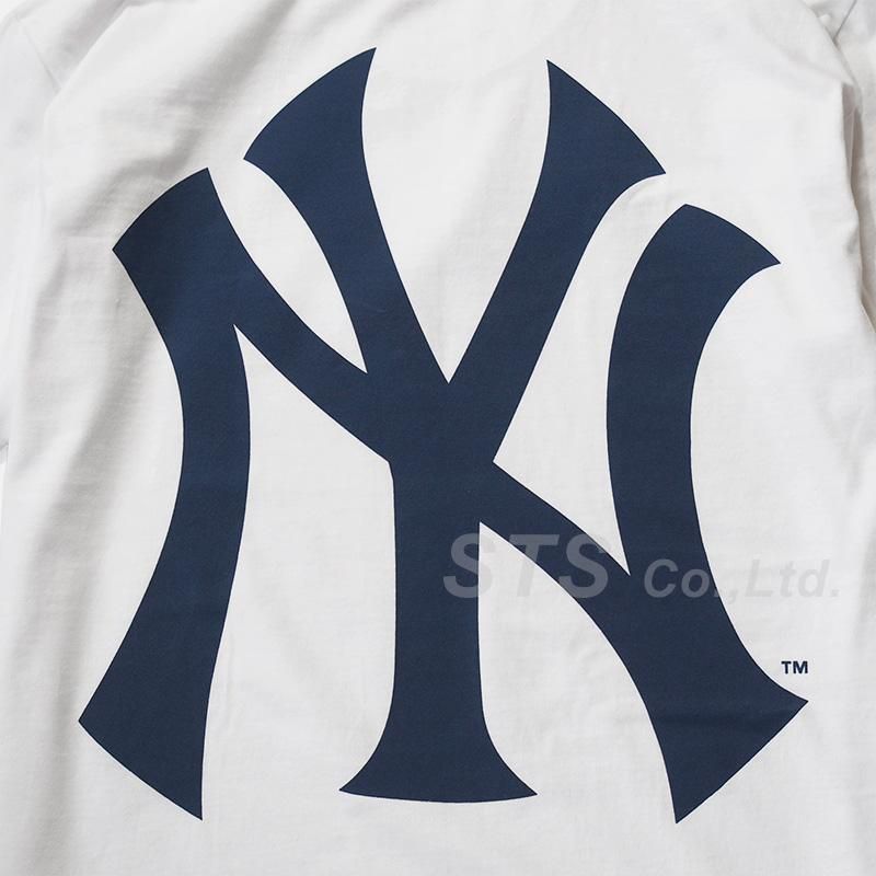 新品New York Yankees/Supreme Box Logo Tee