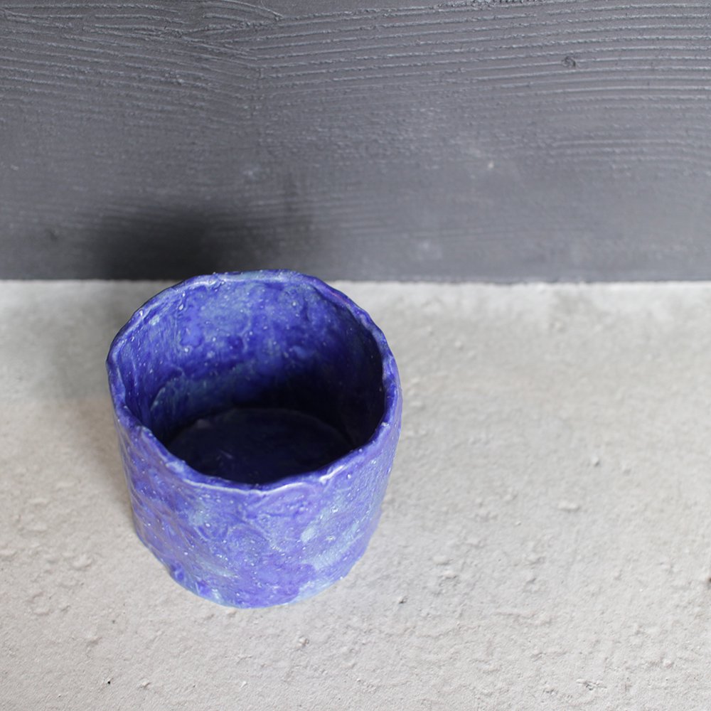 blue / pot