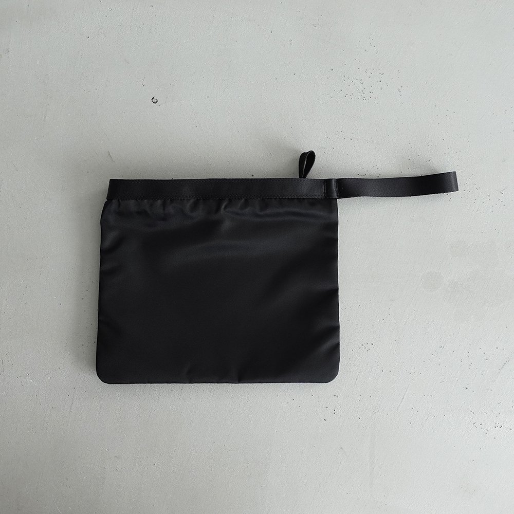 leaf handle pouch _ no.1 / black - nylon twill
