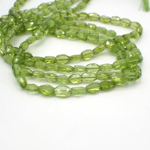 ペリドットAAタンブルカット ビーズ 6ー7×5ー5.5mm 1粒