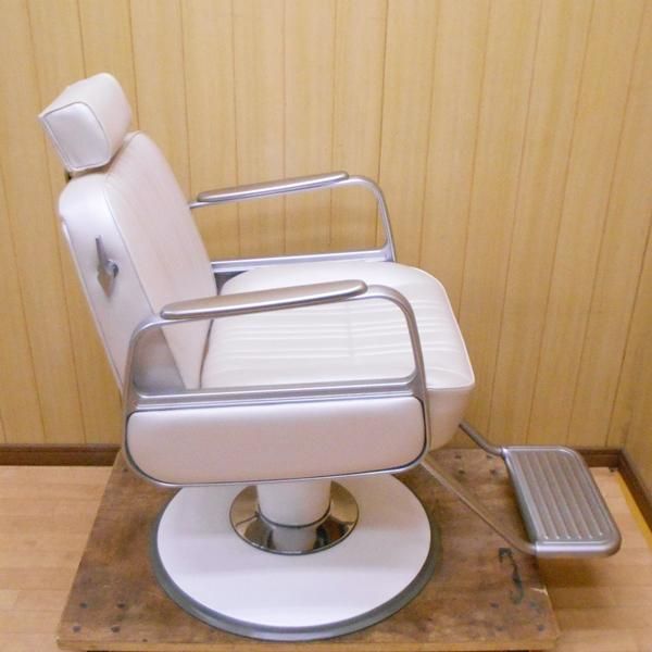 中古】タカラベルモント 『 キャデラ（パールホワイト/丸ベース）/枕