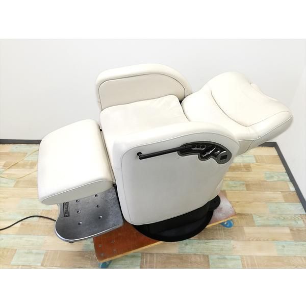 タカラベルモント　ルアール ２台セット LUAR | チェア | 製品情報 | タカラベルモント