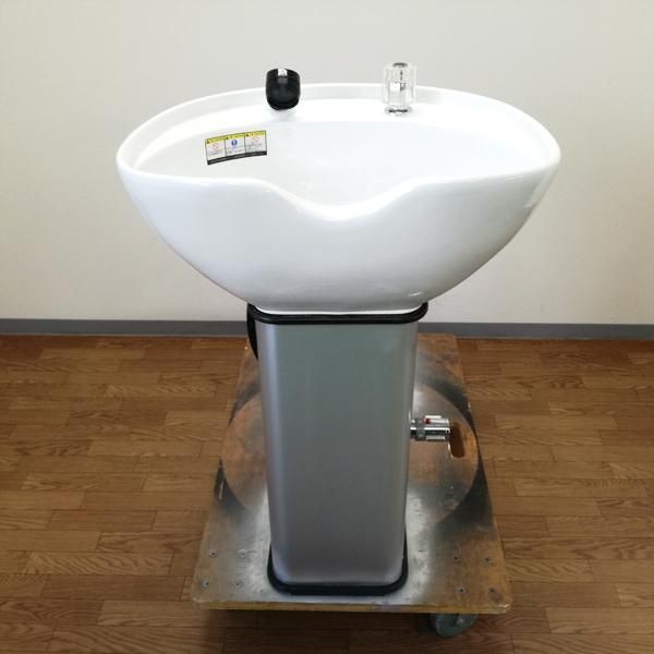タカラベルモント シャンプーボウル　洗面台 SALON CONSOLE | シャンプー機器 | 製品情報 | タカラベルモント