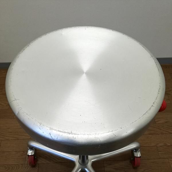 タカラベルモント アルミ Dスツール 赤キャスター タカラベルモント アルミ Dスツール 赤キャスター 中古】タカラ