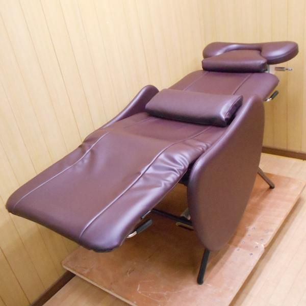 中古】タカラベルモント 『アイラッシュチェアRiche(リーチェ)/茶