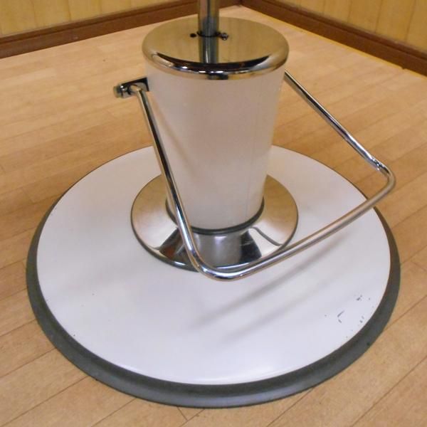 タカラベルモント　キャデラ　シャンプーチェア 中古】タカラベルモント 『 キャデラ（シャンプーチェア）黒 』 1