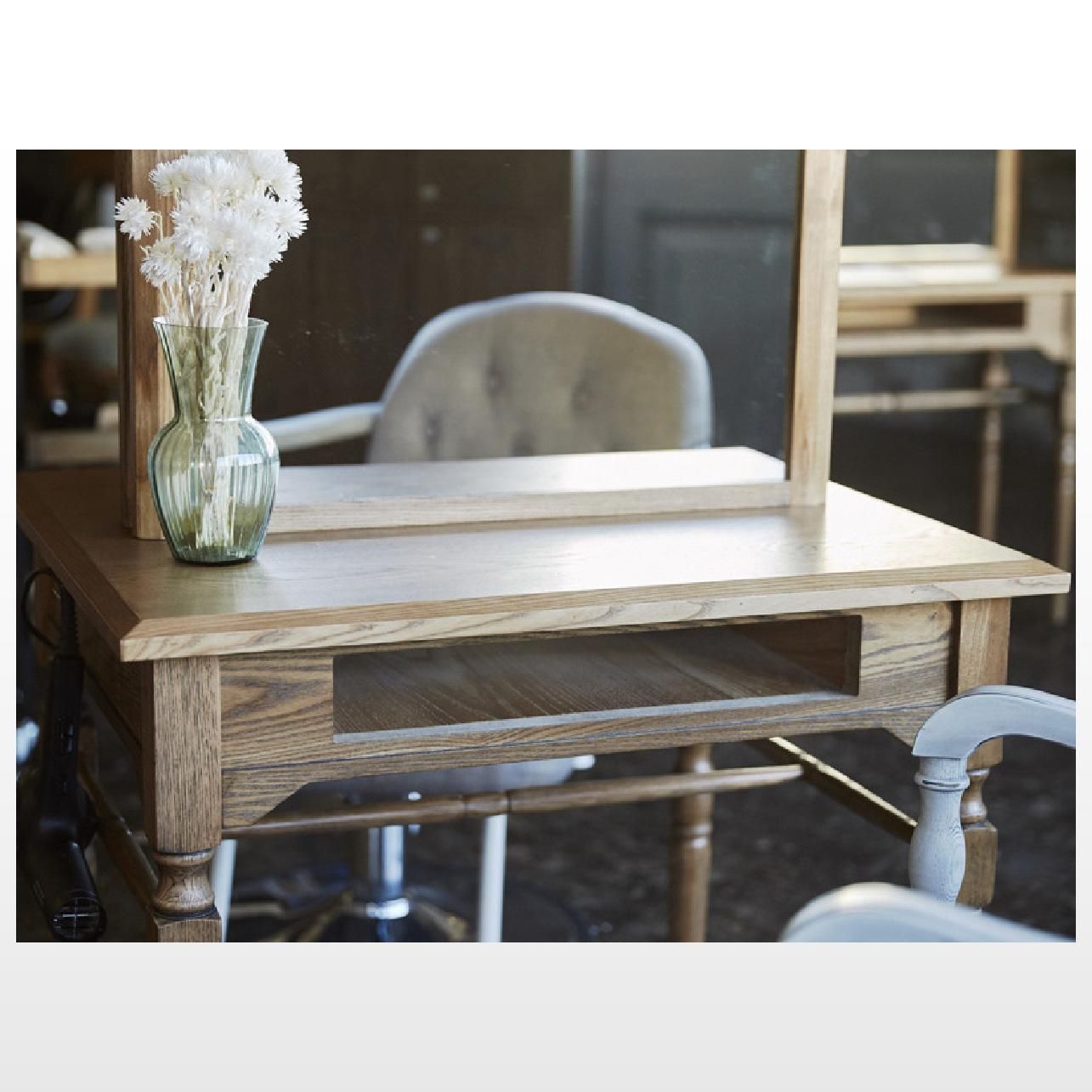 アンティークホワイト※欠品中※【新品】ビューティガレージ