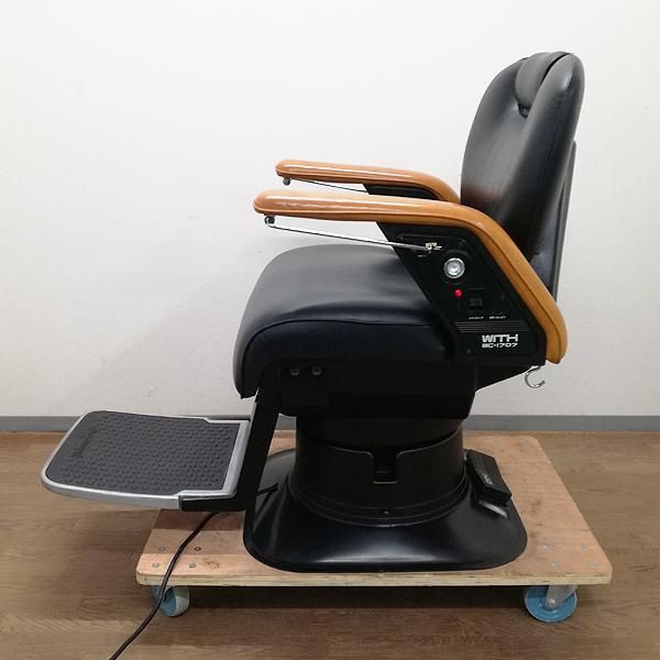 理容機器　新明和理容椅子　BC-１４００ SOLD OUT】 理容 美容器具 中古 新明和 理容椅子 『PREEM BC1400