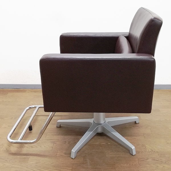 中古】タカラベルモント 『LIM chair 03（リムチェア03）ダーク