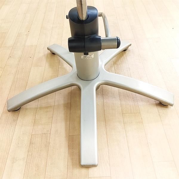 タカラベルモント　KITA Ergo II Nagiチェアー美容室インテリアにも KITA Ergo II | タカラベルモント