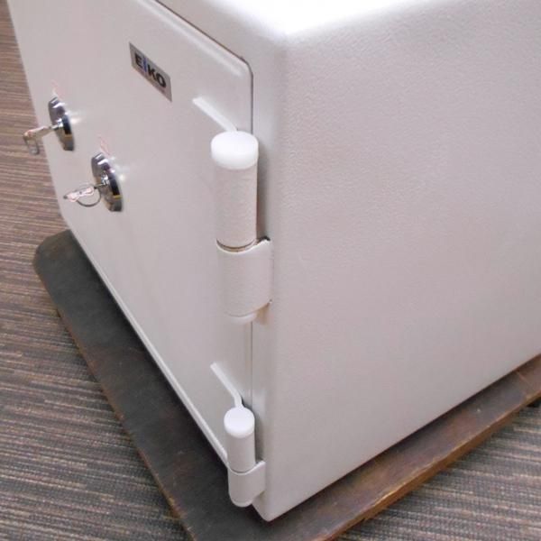 EIKO エーコー ES-9-2KW 金庫 ホワイト ダブルシリンダー 鍵有り