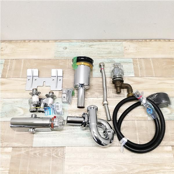 【愛知から3台中の❶】タカラベルモント　シャンプー台　引取り限定 愛知から3台中の➀】タカラベルモント シャンプー台 引取り限定