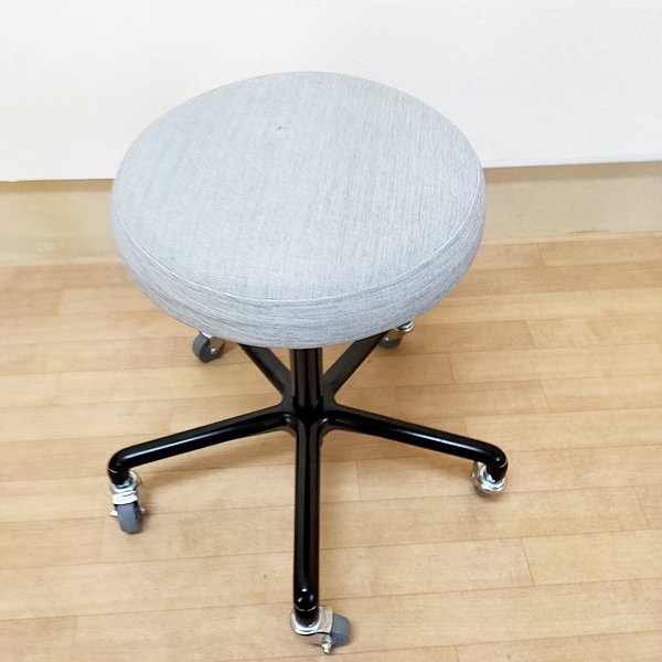 中古】 タカラベルモント 『THEIA Stool（ティアスツール）グレー』