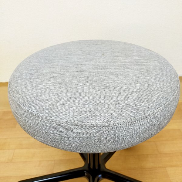 中古】 タカラベルモント 『THEIA Stool（ティアスツール）グレー』