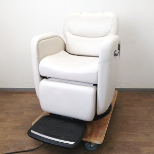 タカラベルモント アリビオ 理容 椅子 - 椅子/チェア