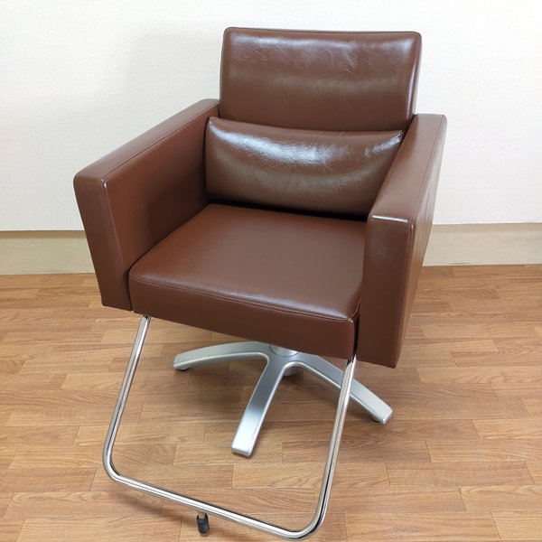 中古/A】 タカラベルモント 『LIM chair 03（リムチェア）ブラウン