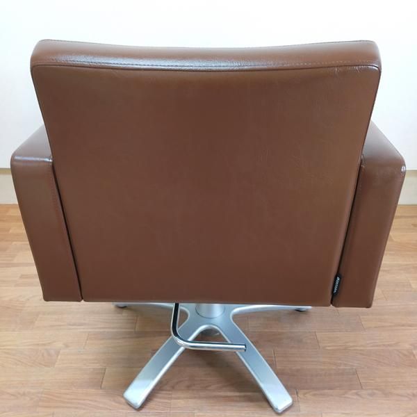 中古/A】 タカラベルモント 『LIM chair 03（リムチェア）ブラウン