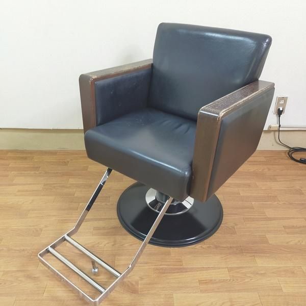 タカラベルモント セット椅子『 Vintage alt al206 』ブラック Vintage alt a1206|スタイリングチェア | 製品情報 | タカラ