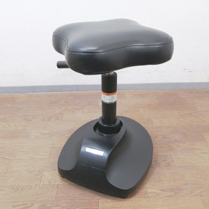 中古】タカラベルモント 『Riche Stool（リーチェ スツール）』 （２