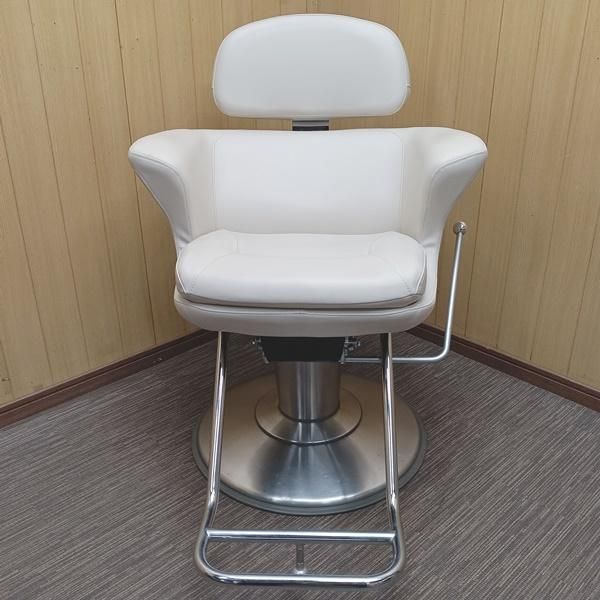 タカラベルモント　スタイリングチェア　タイプB　セット椅子1台 中古 引取限定 タカラベルモント セット椅子 ラビットキャプテン SP-YAを入荷