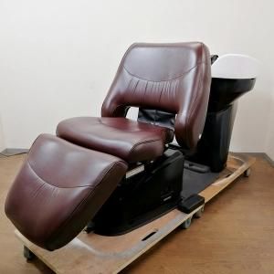 【中古】シャンプー椅子※こちらはたのめる便を利用します 中古】シャンプー椅子※こちらはたのめる便を利用します