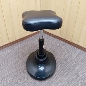 中古】タカラベルモント 『r.a.f Stool(ラフスツール) オーク材 』 (２)☆タカラ人気のr.a.fシリーズ！お早めにどうぞ！