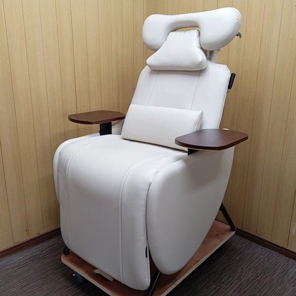 【中古美品】タカラベルモント REINE IIl エステ ネイル用ソファ ベッド 中古美品】タカラベルモント REINE IIl エステ ネイル用ソファ