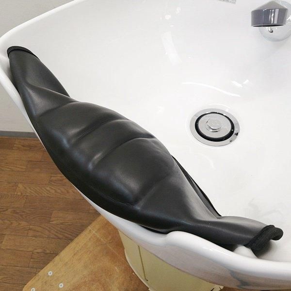 中古/A】オオヒロ『OVE Shell（オーブシェル）自立式シャンプーボール