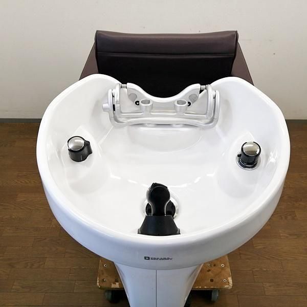 YUME iXi | シャンプー機器 | 製品情報 | タカラベルモント