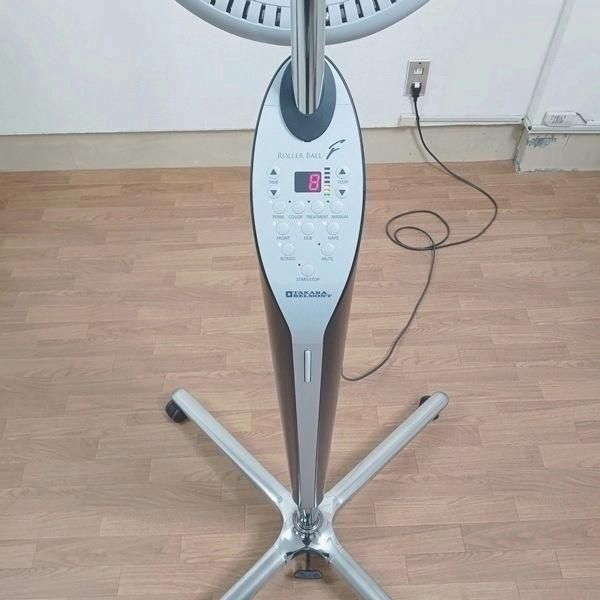 中古/A】タカラベルモント『遠赤外線促進器 ROLLER BALL F