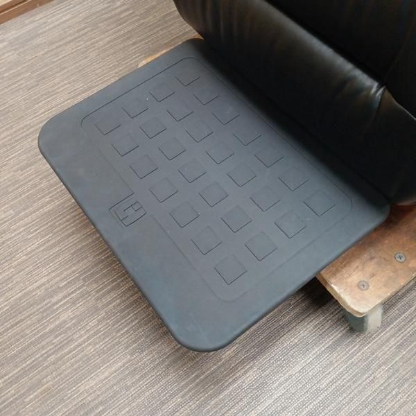 中古/A】タカラベルモント『理容椅子 DIVAN-Z（ディヴァーン ジー