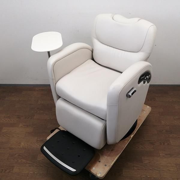 中古/A】タカラベルモント『多目的電動チェア LUAR（ルアール