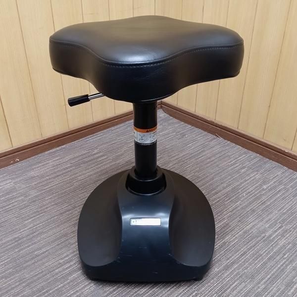 タカラベルモント　YUME エスポワール　スツール ESPOIRスツール | ミラー・サロン家具・ワゴン等 | 製品情報