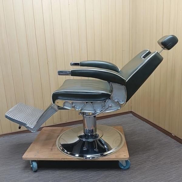 カット椅子　1脚ビューティーガレージ カットチェア・スツールの卸・通販 | 理美容・ヘア | ビューティ